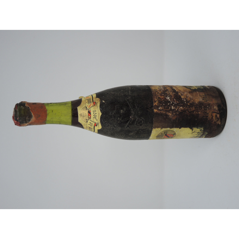 Chateauneuf-Du-Pape 1971 Domaine De Saint Prefert