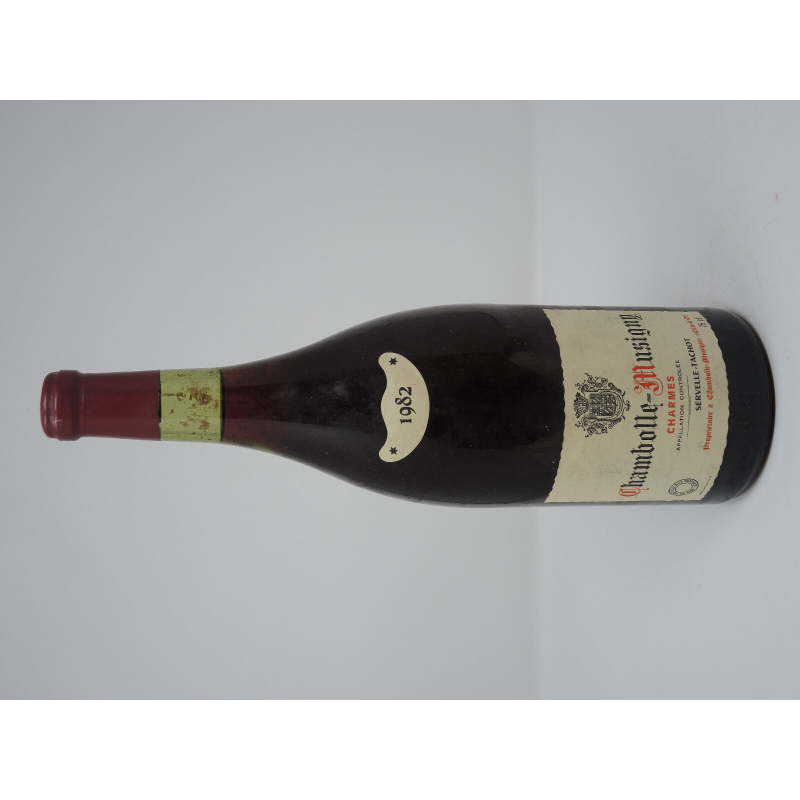 Chambolle-Musigny 1er Cru Les Charmes 1982 Servelle-Tachot 150cl